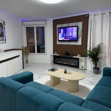 Appartement Luxueux 70M2, 2 Chambres Argenteuil Luaran gambar