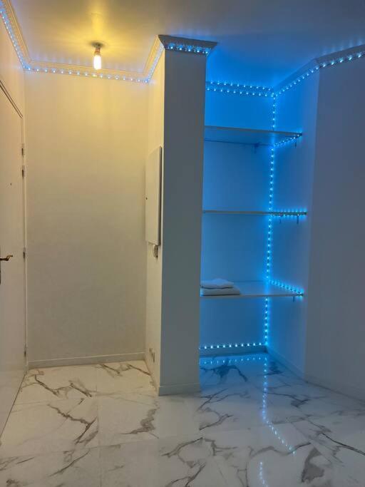 Appartement Luxueux 70M2, 2 Chambres Argenteuil Luaran gambar